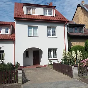 Goscinne Perlowa Privatunterkunft Kolberg